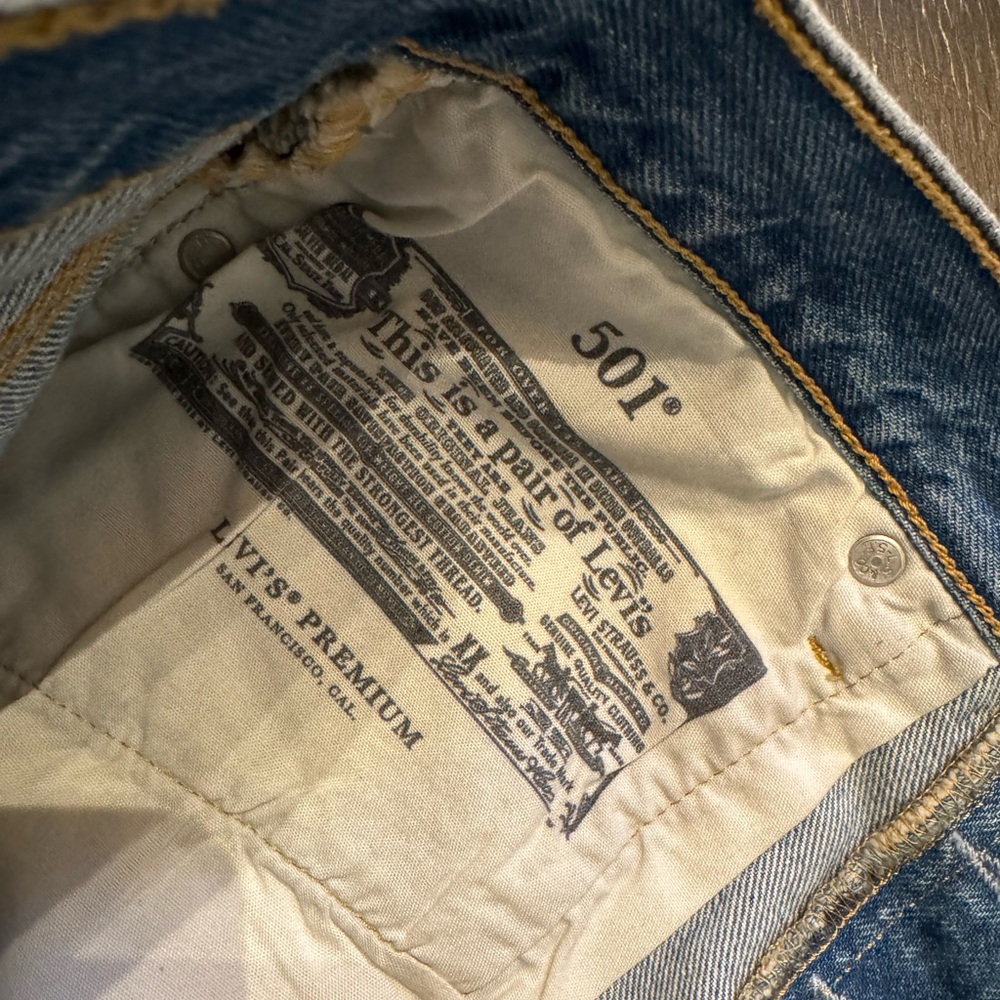 Levi’s 501 Premium shorts Anthropologie Ripped Cutoff Denim shorts button fly 27 - Picture 9 of 9